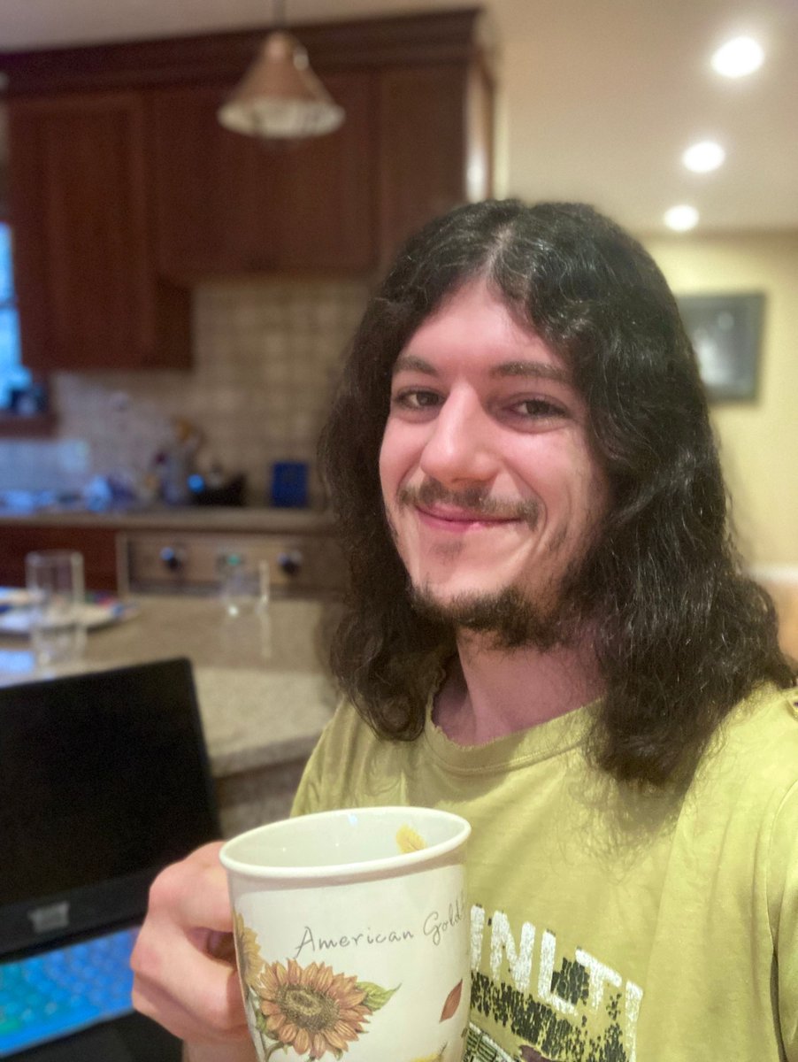 EvanOnEarth_eth's tweet photo. gm #bitfam! ☕️

Another fine day for a grind 🦾 #LFG!!!

What’chu crankin’ on today? https://t.co/8lNRRsSzXE