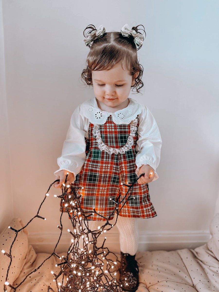 Kiimmeee4's tweet photo. Ready to post all the Christmas content! https://t.co/toVEU0LJnf