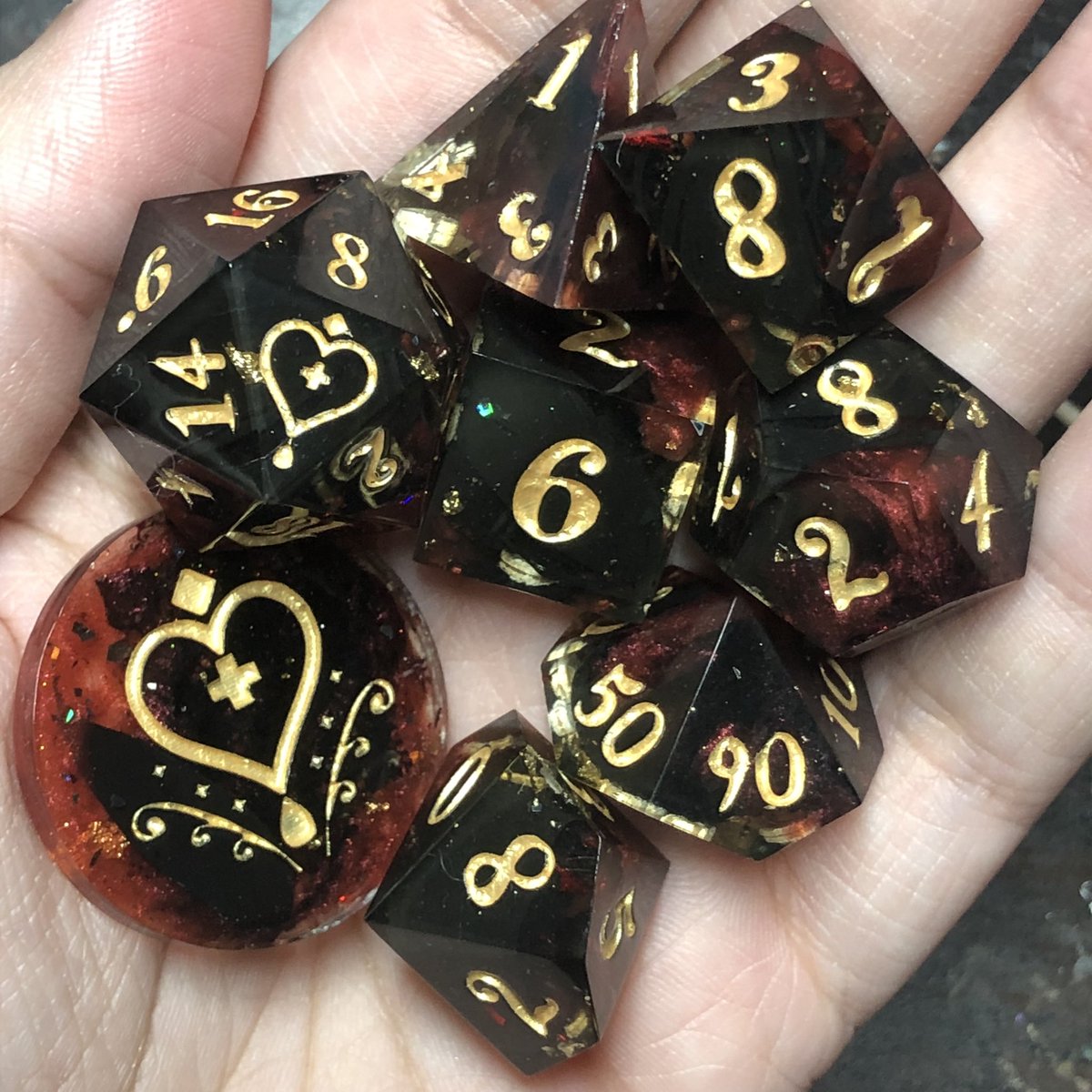 HealersHug's tweet image. Admon’s Luck dice set ready for the shop update tomorrow November 22 at 4pm PT. This set has both black lace and black feathers but unfortunately with the black in black lost the definition i was looking for. Still a beautiful set. 
#handmadedice #dice #dnd #ttrpg #dicemaker