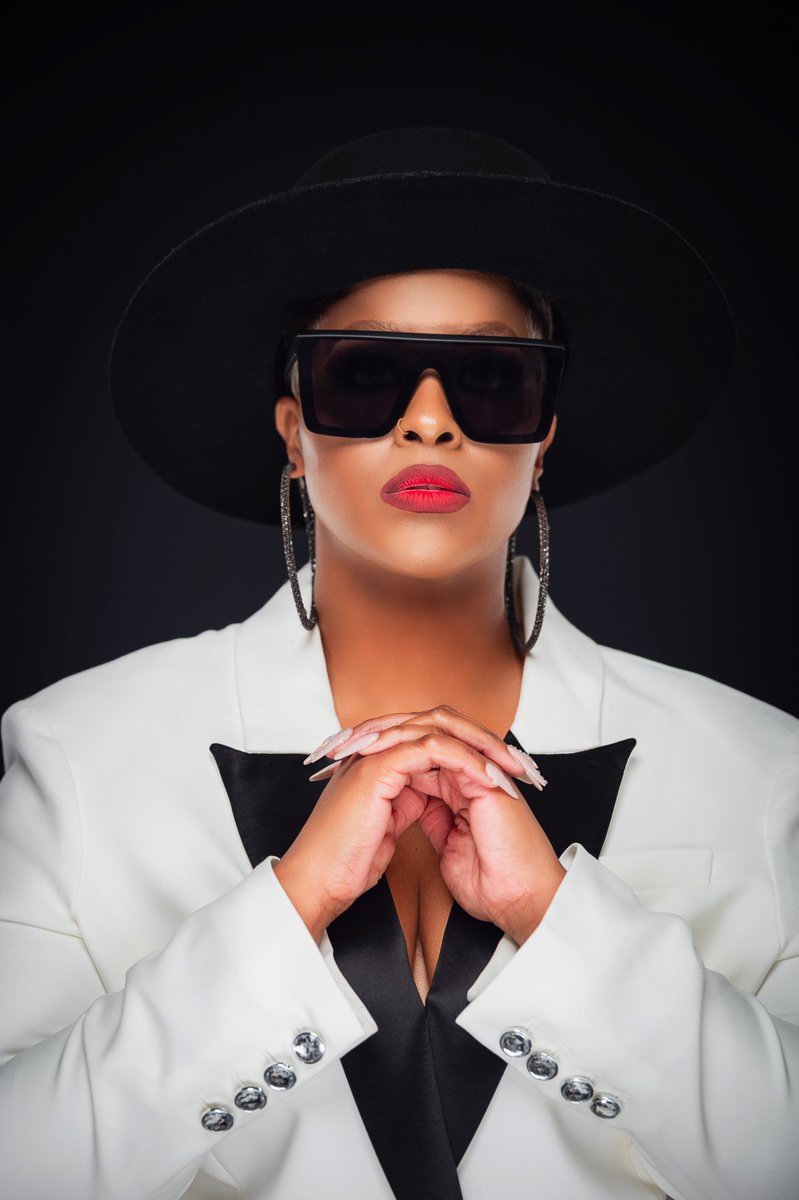 Happiest of Birthdays, Dani!! Make sure y'all wish her a happy birthday! <a href="/dhbeautyful/">Danielle 'DHBEAUTY' Harold</a> #DHBeauty #MUA #BirthdayBehavior 

Photo: <a href="/lamartharvey/">Lamar T Harvey</a> <a href="/Lundizign/">Lundizign</a>