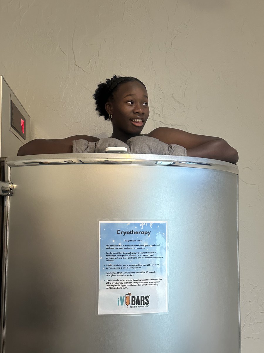 DomianaEnglish's tweet photo. 🥶Time for recovery! #iVBars https://t.co/IFyhC3ou3M