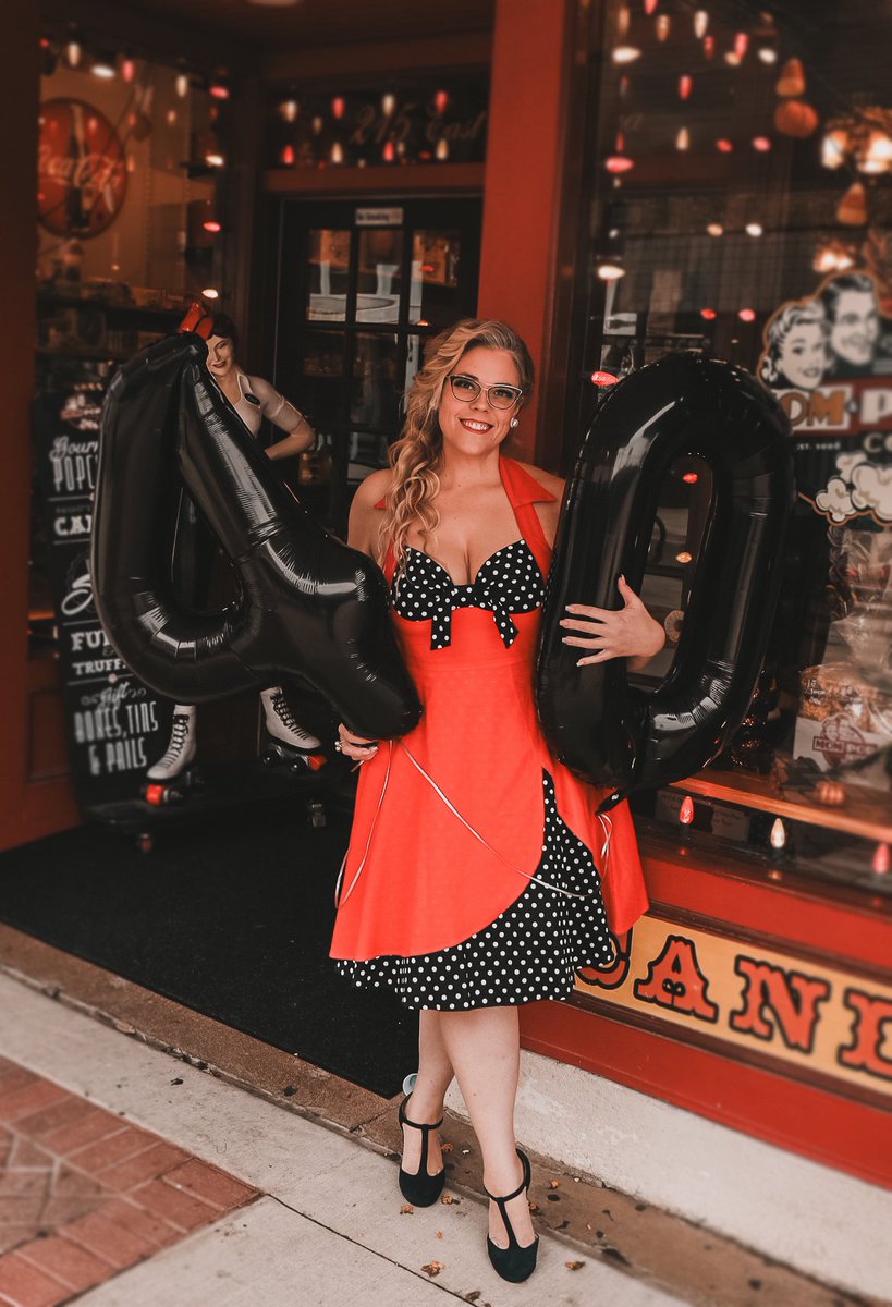 Katie Outlaw tweet media