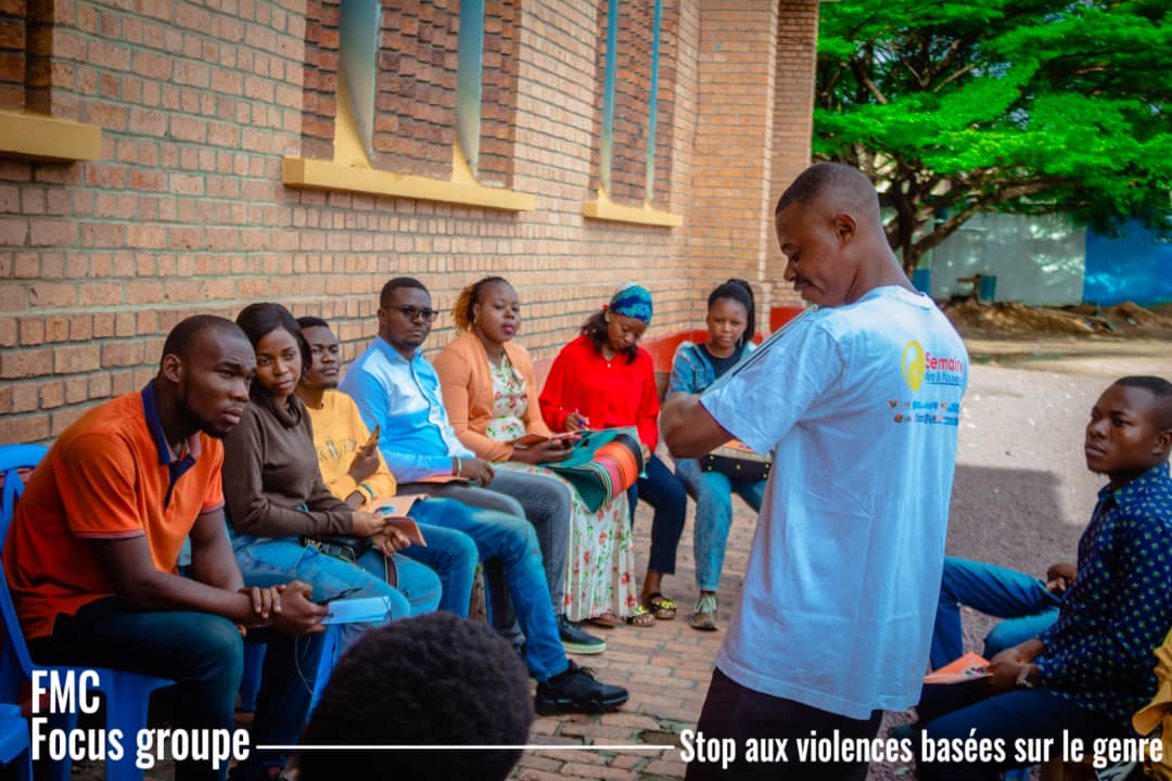 ClaireFondation's tweet photo. #RDC_FMC #16joursdactivisme #VSBG "Les VSBG ont des conséquences dévastatrices sur la vie des victimes.Nous devons tous agir pour prévenir ces traumatismes. ont reconnus ces jeunes lors du lancement des #focusgroupes de partage organisés par la @ClaireFondation  @CanadaRDC https://t.co/nCHTXehlkH