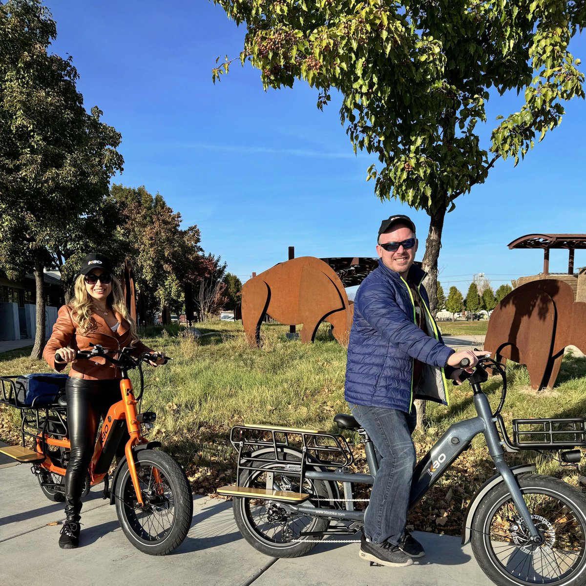 KBOBIKE's tweet photo. Two hearts pedaling together on two KBO RANGERs.🥰🥰
If you are interested in getting two KBOs during the Black Friday Sale👇 
https://t.co/zhHRc3frDG 

📸  Eva

#kbobike #kboranger #cargobike #bikelove #ride #riding #rideon #couplegoals #couple #coupleride #ridetogether https://t.co/Xr3KduRr0z