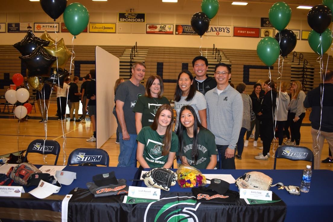 pickle town we’re ready for ya ✍️🥒
<a href="/UMOSoftball/">Mount Olive Softball</a> <a href="/UMO_CoachLuke/">Coach Luke - UMO</a> <a href="/TJSmothers/">CoachTJ-UMO</a>