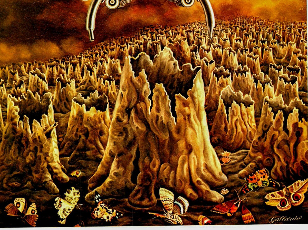 HudsonPulp's tweet image. Gervasio Gallardo Vintage art book page Giant robot butterfly over a volcano landscape Paris Exhibition etsy.com/listing/124128…
 #DecorativeArts #ReadyToFrame