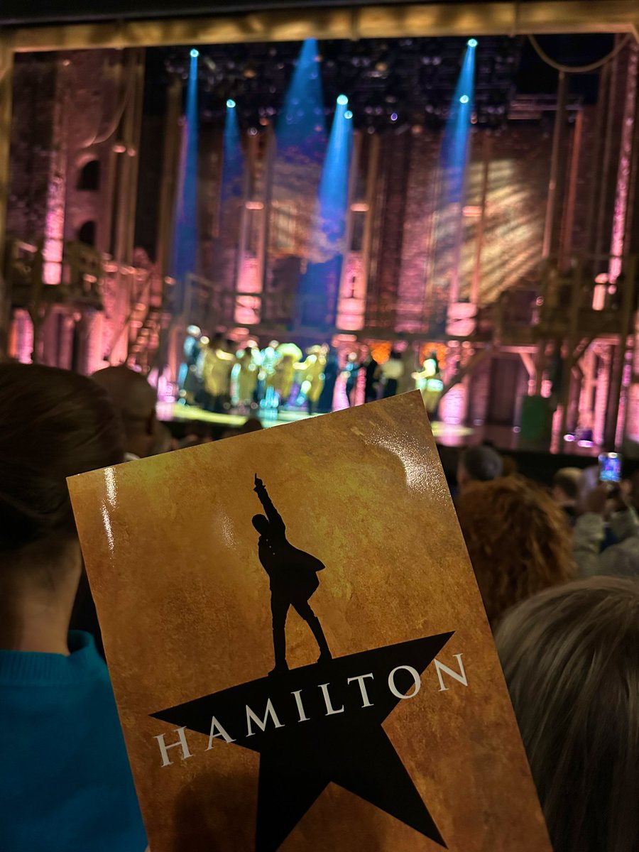 I could watch it again and again…Best musical! <a href="/HamiltonMusical/">Hamilton</a> now in Manchester! #showpremier #palacetheatremanchester