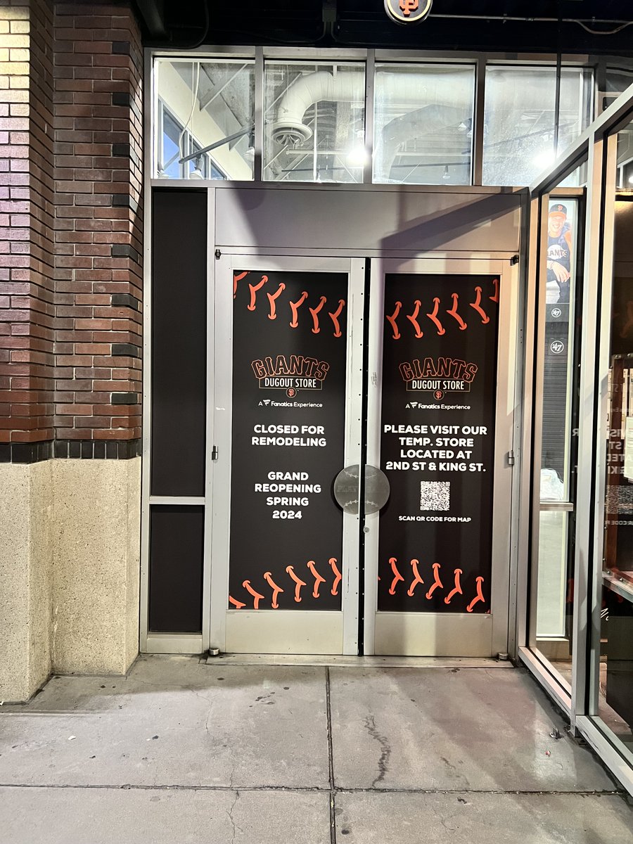 Giants Dugout Store tweet media