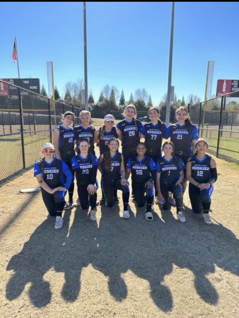 Great experience at Birmingham T-Bolts showcase. Last tournament of the fall season with my 14u Huskies National team. We went 3-1-1 against some great competition. I was honored to be there. @EStateHuskies @LegacyLegendsS1 @ExtraInningSB