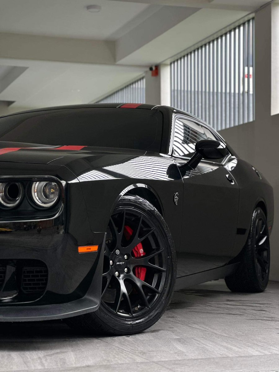 _boredriri's tweet image. “We need to avoid people who are negative,  toxic, and whose only intention is to poison our minds. Sometimes the best thing to do is to lock yourself in your room alone and not give a damn about what is happening in the outside world.” 

#clouded #hellcat #carsofx #carsph