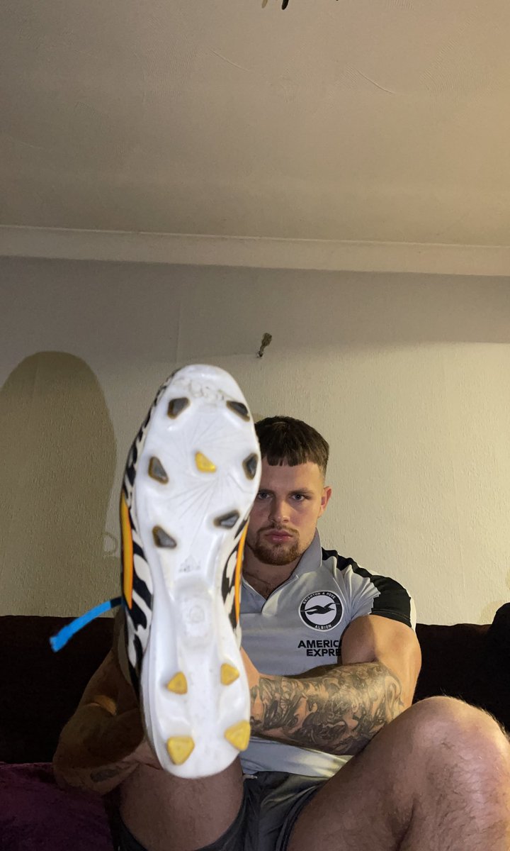 Where’s my football gooning subs at? ⚽️