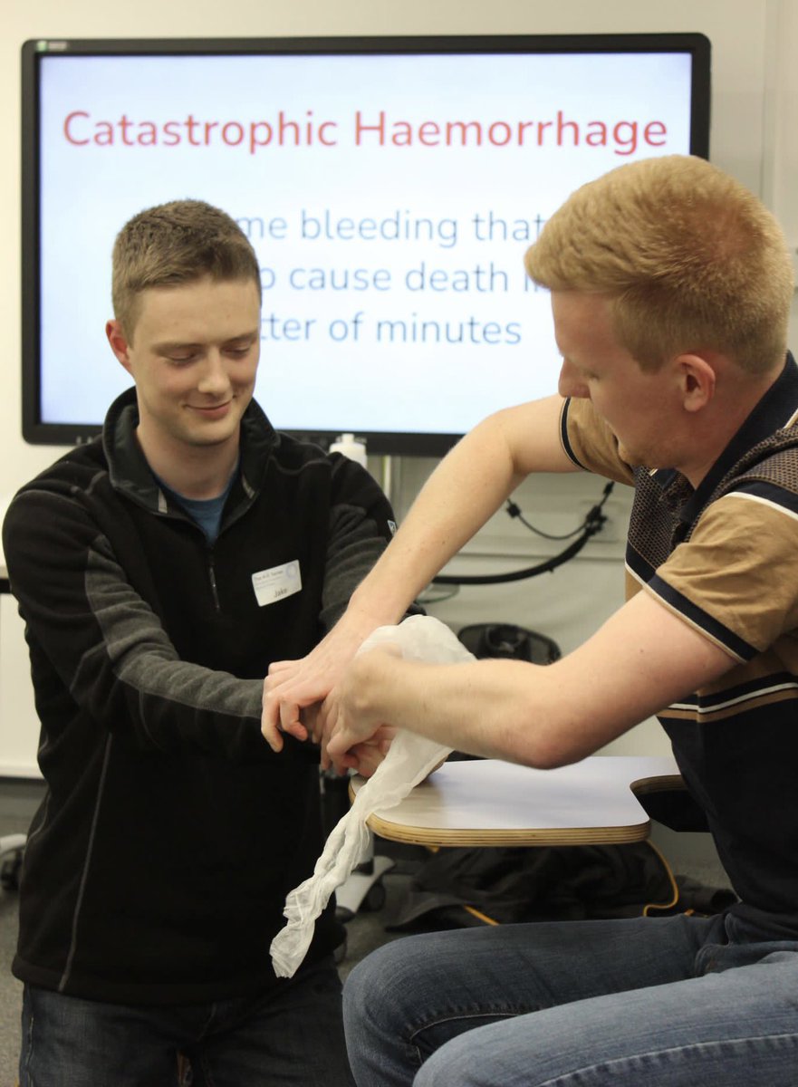 BEMSbirmingham's tweet photo. We had a great second part of ‘The A-E Series’ with workshops covering C and D this evening. 

It is so lovely to see so many students discovering a passion for acute care through the series and getting stuck in! https://t.co/GnzaPavvIy