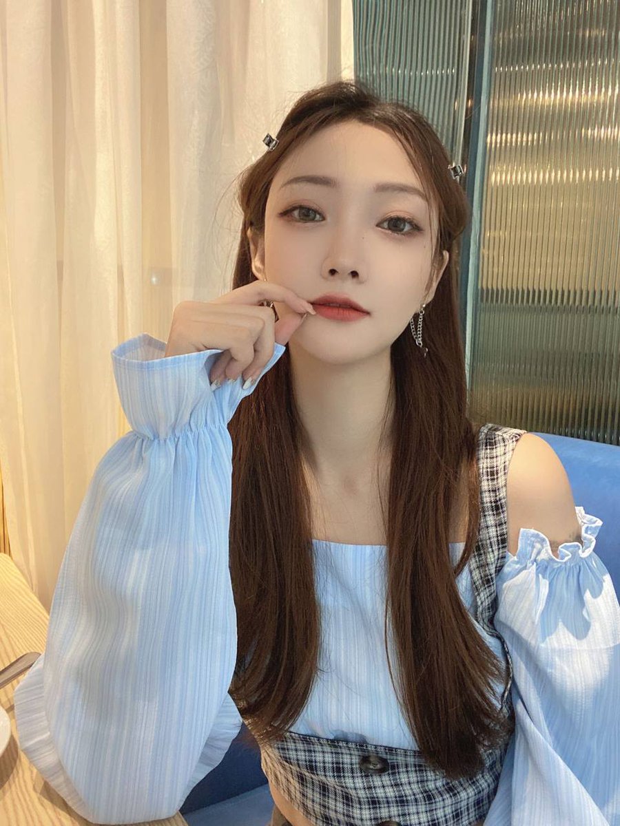 临汾兼职嫩妹寻欢 tweet media