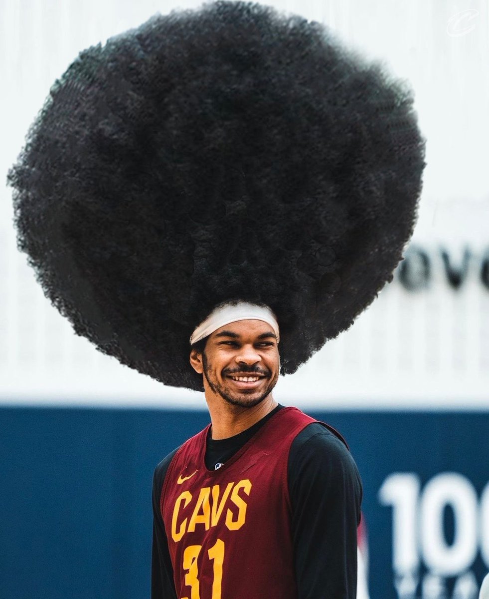 CoachDonLarson's tweet photo. @cavs @dariusgarland22 #LetEmFro https://t.co/LsemxcvOrW