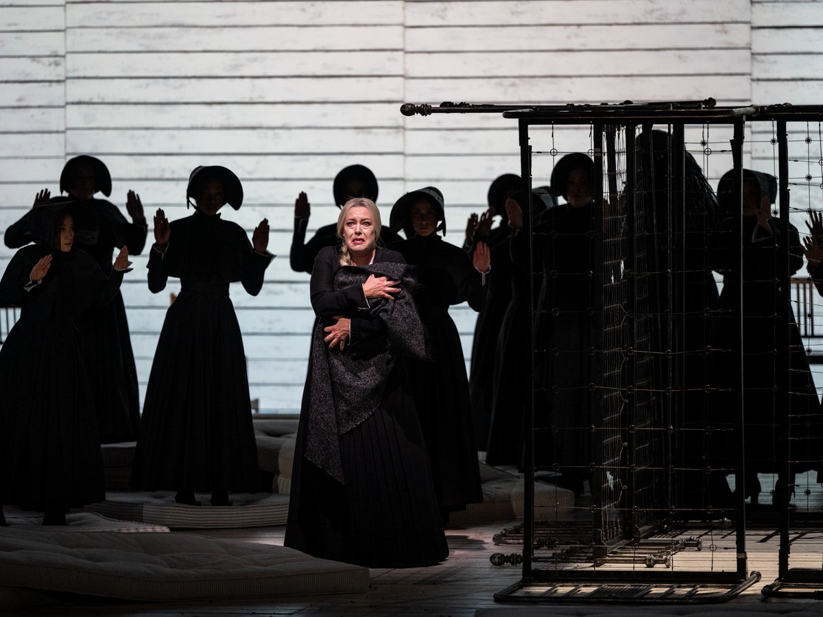 Lyric Opera of Chicago tweet media