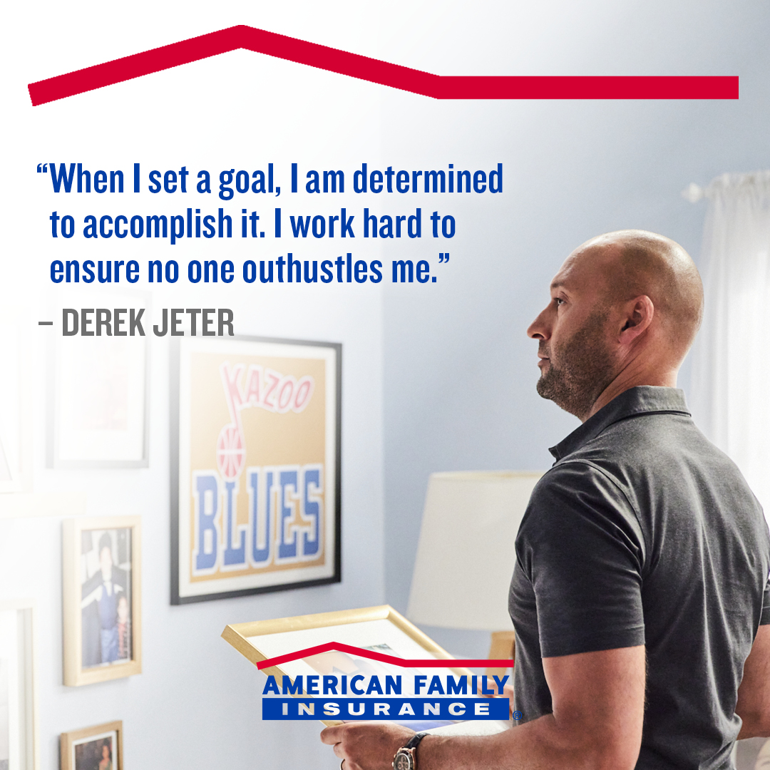 shaw_decker's tweet photo. Derek Jeter is known for his hard work and based on everything he's accomplished, we think it's safe to say it's paid off! How do you stay motivated? #americanfamilyinsurance #dreamfearlessly #motivationalquote #derekjeter https://t.co/vaqgPTPXHx