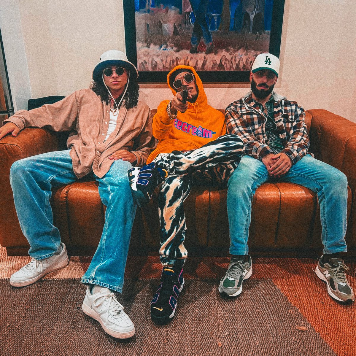 <a href="/aleemusica_/">Alee🧬</a> x <a href="/eldominioworld/">Ele A El Dominio</a>  x <a href="/josenadie_/">Josenadie</a> 
#revolver