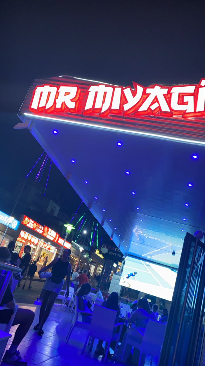 NotVen0m's tweet image. Retirements goated 😜