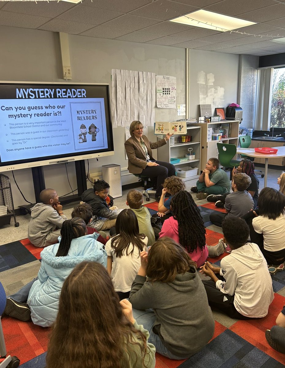 AllisonPargoff's tweet photo. Have you filled a bucket this Thanksgiving season?! Fourth graders wrapped up kindness week by exploring ways to spread kindness in a fun and interactive read aloud with Dr.Bazzi! She sure did fill our bucket, thank you for spending the afternoon with us!!#onlywb @wbloomfieldschl https://t.co/PUG4SFplhM