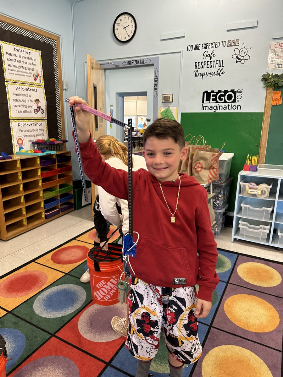 WantaghSTEAM's tweet photo. Oh no my keys fell in the storm drain! 3rd graders designed storm drain retrievers and had a blast testing them out. They also made stormwater pollution posters to share their new knowledge! @WantaghTeachers @WantaghSchools @wantaghel https://t.co/YwhbNobjEM
