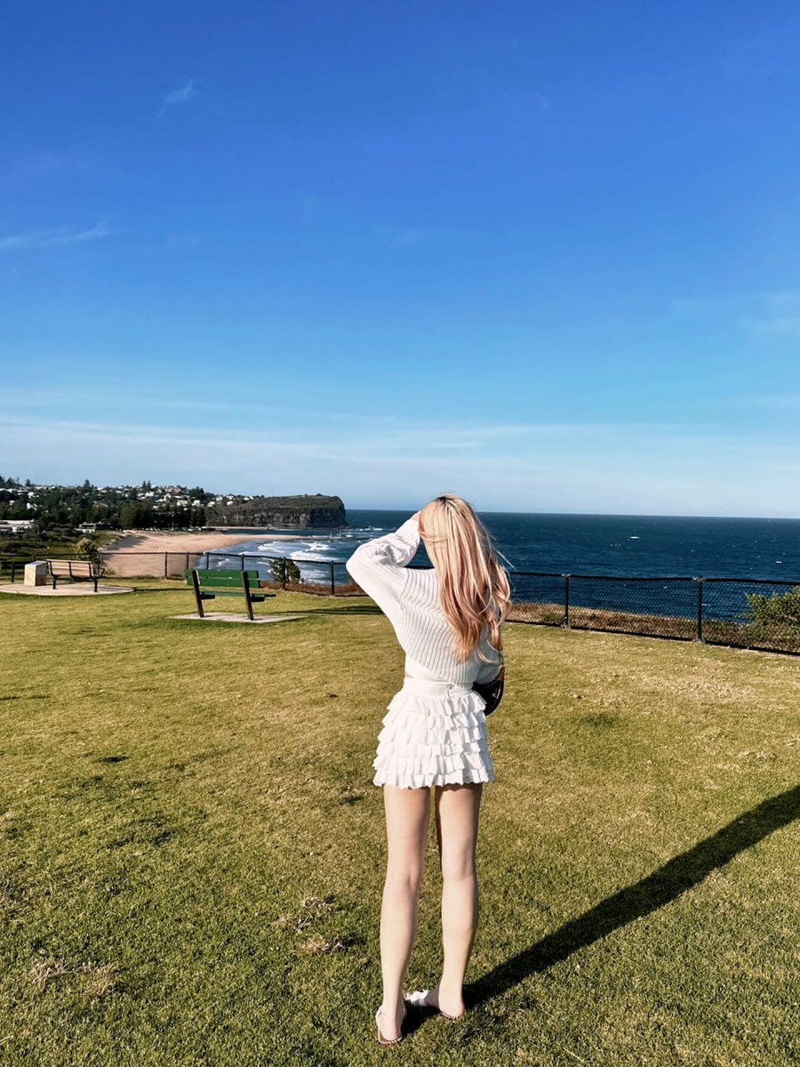 Every girl has her own uniqueness. Your excellence does not need to be confirmed by anyone. Because the most wonderful thing about a woman is her independence.