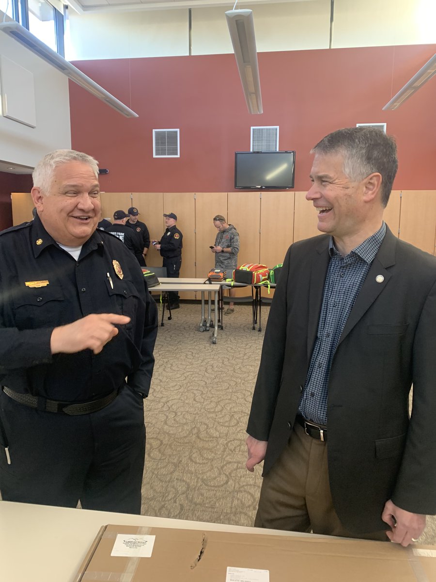 Thrilled to be honored by the @MN_FireChiefs & the MN Fire Assoc. Coalition for a bill I carried last session that increased critical funding for statewide fire safety resources and training. And it was great to receive it at Fire Station 1 in #StLouisPark. #mnleg