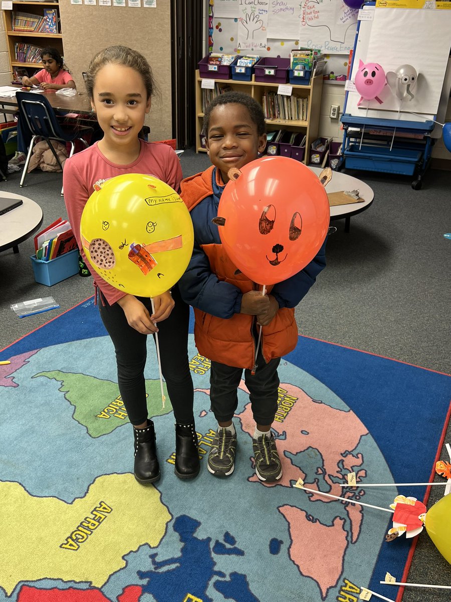 MissDahl3rd's tweet photo. “Balloons Over Broadway”?  More like Balloons Over Camelot! 

Happy Thanksgiving Break from these incredible parade engineers! @FCPSR2 @CamelotFlame https://t.co/zMIp8TIksB