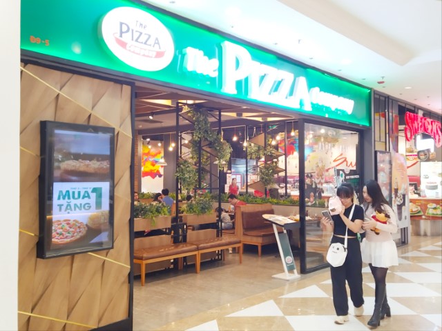 2bearbear's tweet photo. The Pizza Company Review: Great Pizzas at Vincom Times City Hanoi!

https://t.co/pj8YyJsLRp

 #2bearbear #food #foodie #pizza #sgeats #sgfoodie #sglife #Singapore #ThePizzaCompanyExtremeCrust #thepizzacompanyh https://t.co/MkYZZ13T8N