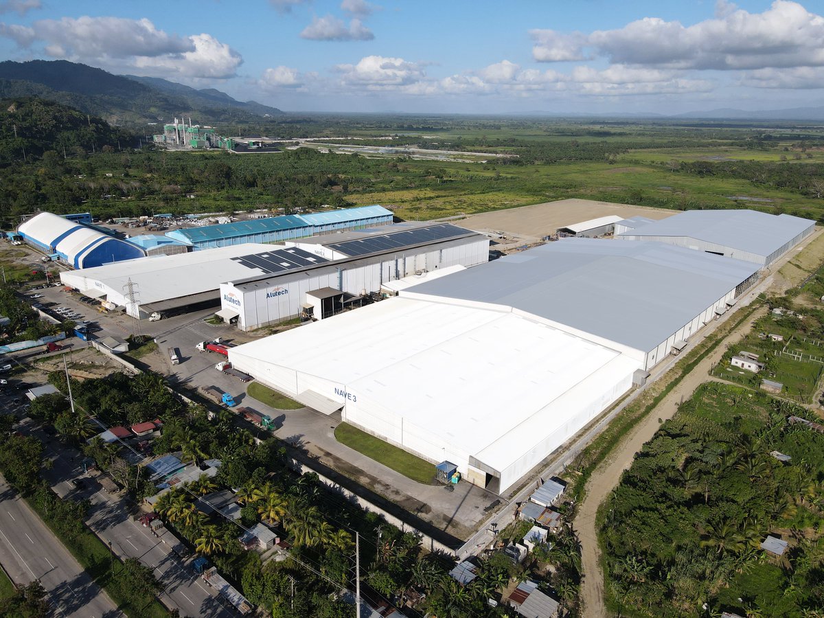 enter504's tweet photo. #Empresarial Histórico: Alutech entra al mercado bursátil de Panamá con programa de $100 millones     #Finanzas #mercadobursatil #Alutech #Panama #Honduras 
https://t.co/l0bBZQKcnz https://t.co/Yf6OCpt5Sx
