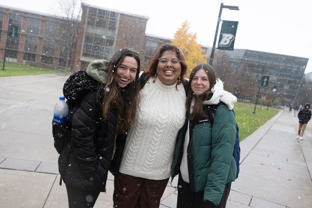 Have a safe and happy Thanksgiving break, Binghamton! Enjoy your time with family and friends! 🍂🦃 🏈 🍞 🥧