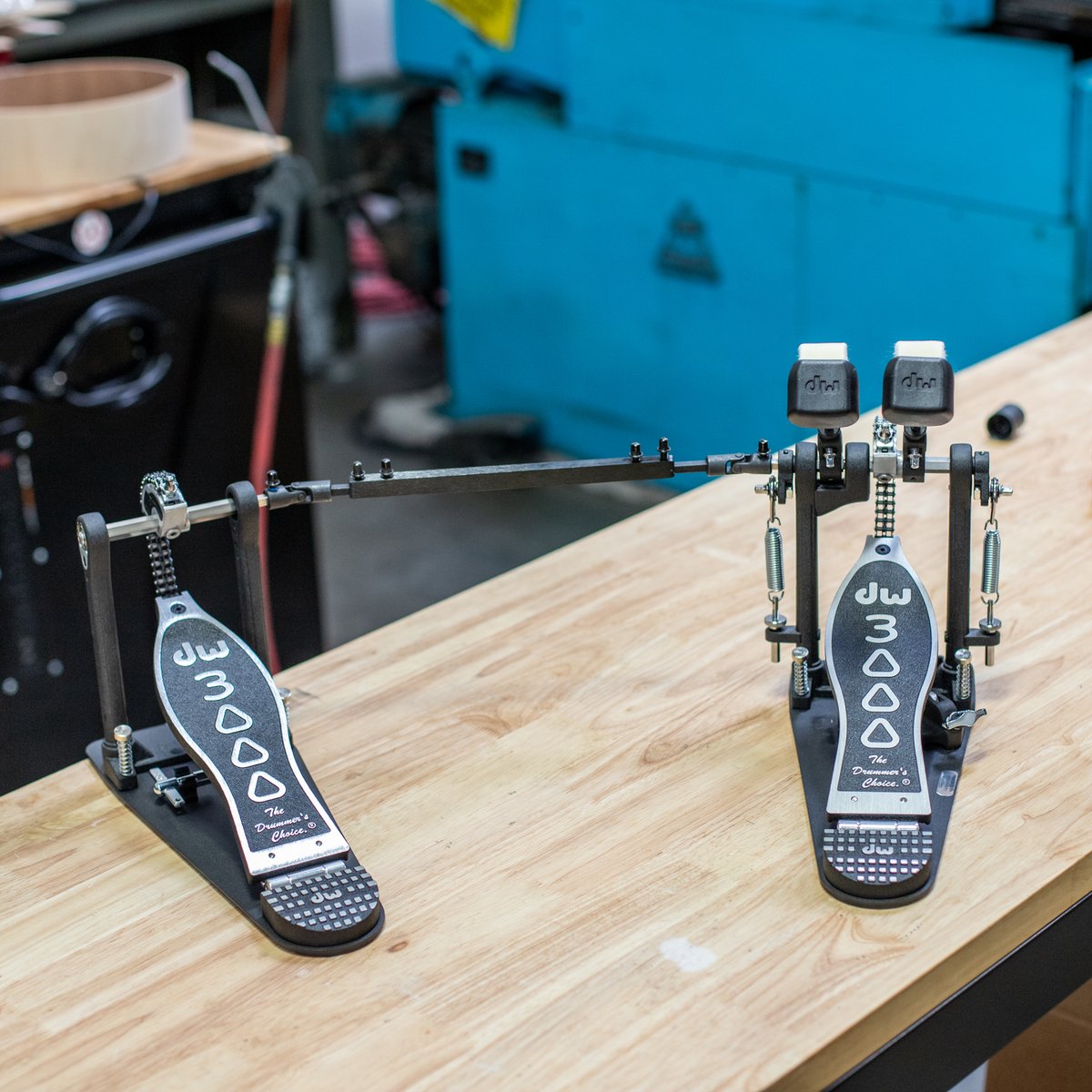 Meet the New DW 3002A Double Pedal: Your Next Bass Drum Companion?