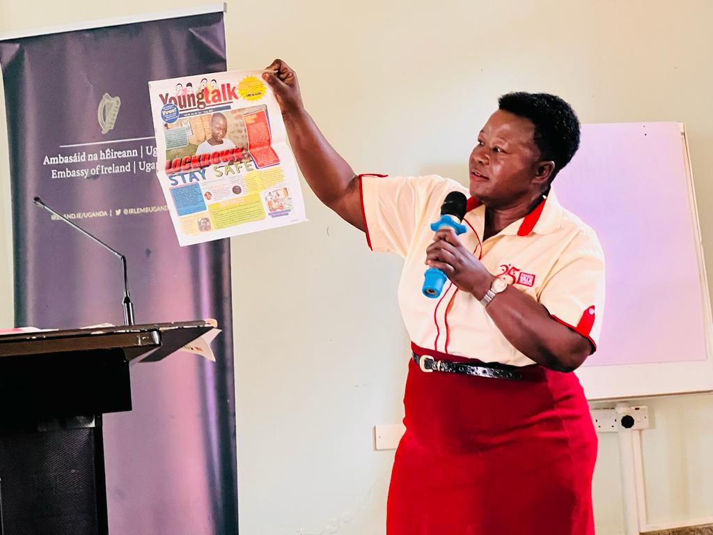 STFUganda's tweet photo. #STFupdates: Access to right information & appropriate safe menstrual health Napkins, girls can improve their period management skills, participate more actively in and out of school activities, feel more confident and courageous.
Get your copy here: https://t.co/G76u19uQDf https://t.co/K6hHbEdN7P