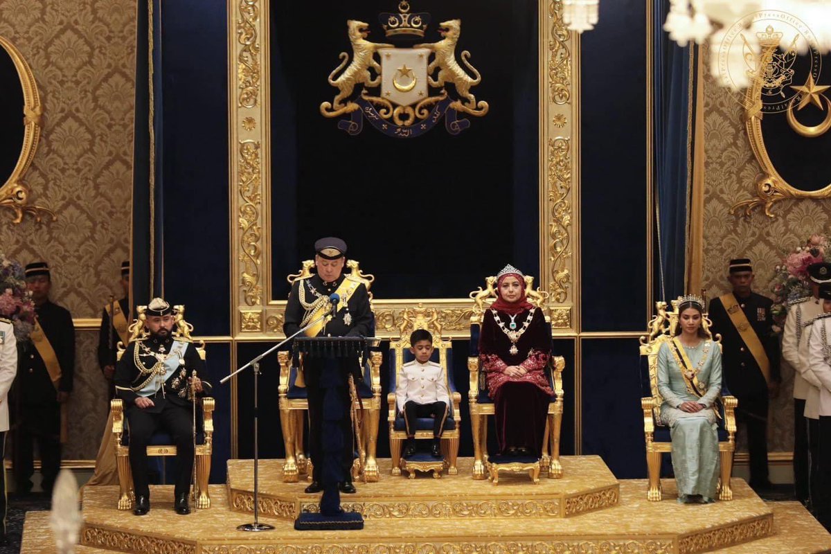 HRH Crown Prince of Johor tweet media