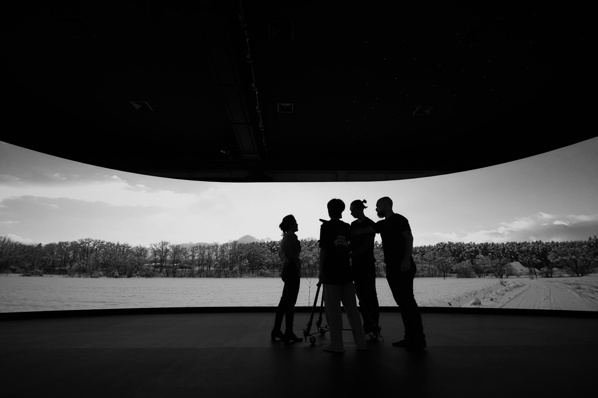 Supreme Studio tweet media