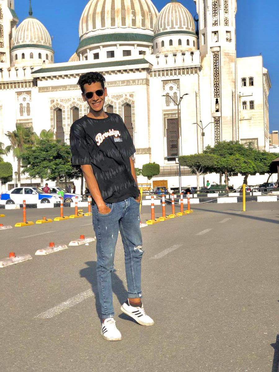 كل من تنظرو مجرد سراب 💔🙂