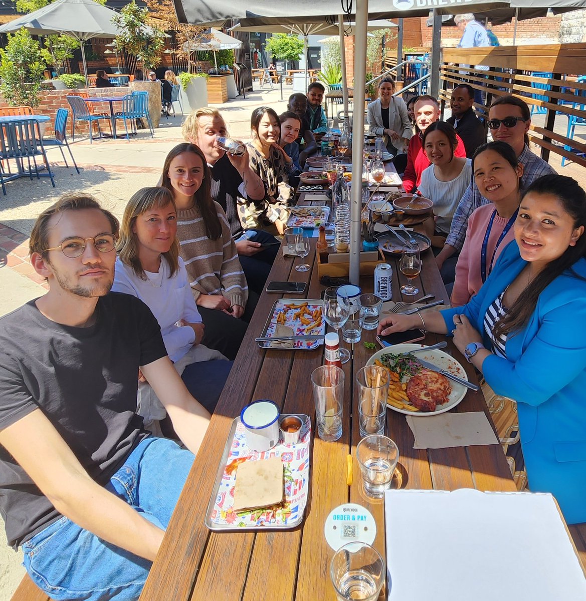 Another year... Another great day for Christmas lunch <a href="/lewseylab/">lewsey lab</a>! <a href="/AurouxLucas/">Lucas Auroux</a> <a href="/peirats_marta/">Marta Peirats</a> <a href="/UyenHong182/">Uyen Hong</a> <a href="/GvaramiyaSofa/">Sofya Gvaramiya</a> <a href="/BhavHurg/">Bhavna Hurgobin</a>