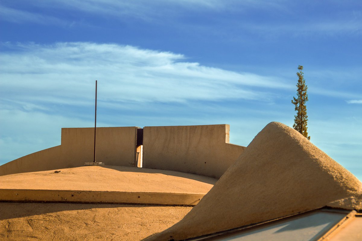 Jay23919's tweet photo. some more photos from Arcosanti https://t.co/zLEQl7z7WC