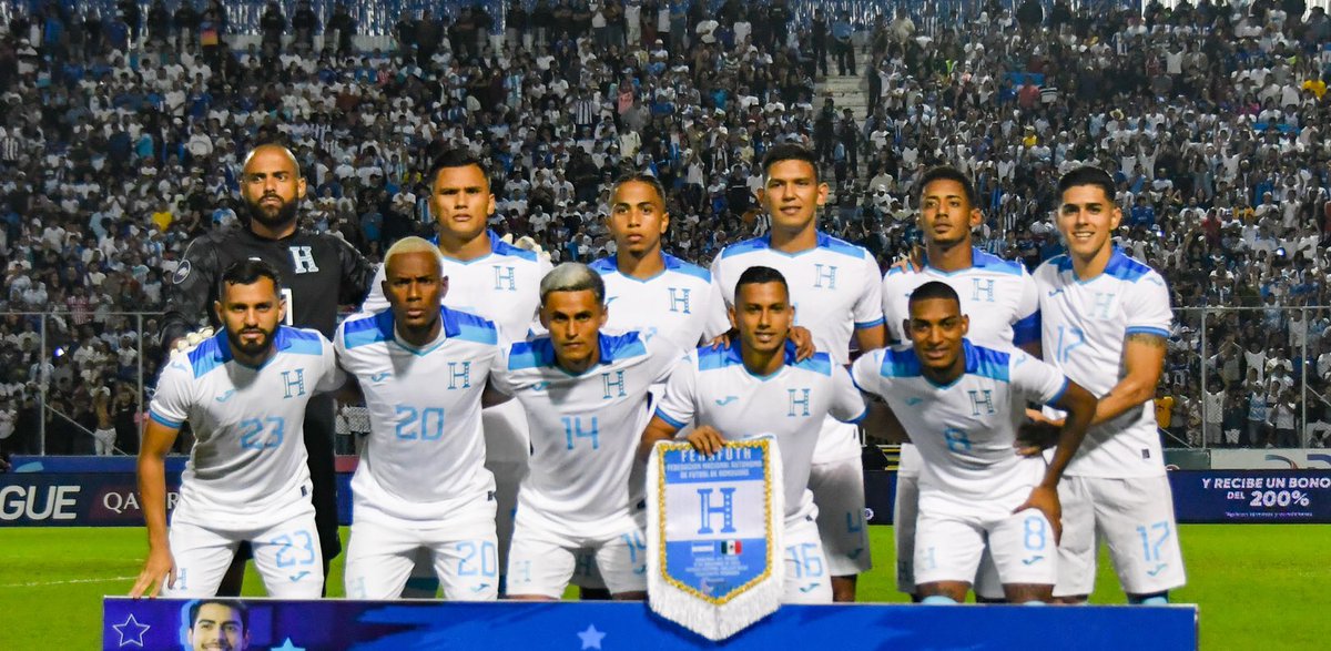 De La Rocha tweet media