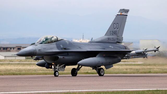 ukraine_map's tweet photo. F-16s coming soon to Ukraine 🇺🇦 https://t.co/PTLEeS8GCt