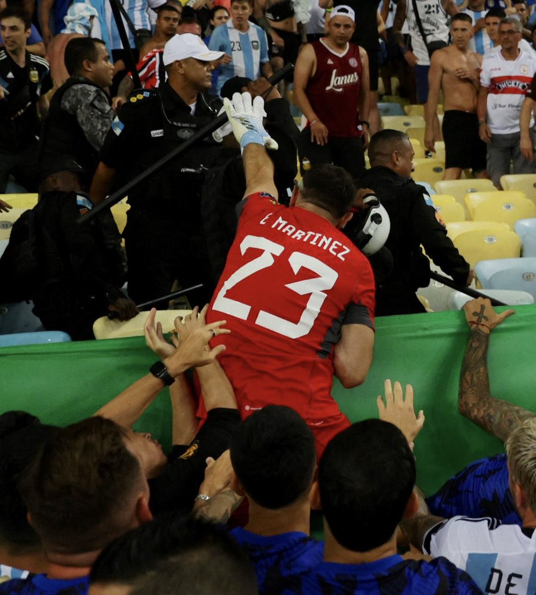 GRACIAS POR SER ARGENTINO EMILIANO.