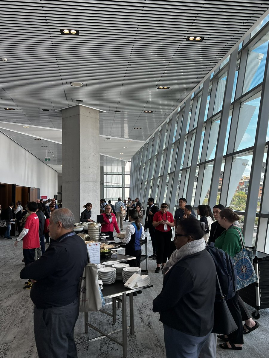 IAFS2026's tweet photo. Don’t forget about our lunch workshop sessions starting soon today at #iafs2023 

#Sydney #ANZFSS #forensicscience

 @CFS_UTS @Arinex @ANZFSS_NSW https://t.co/DVWAAtqkep