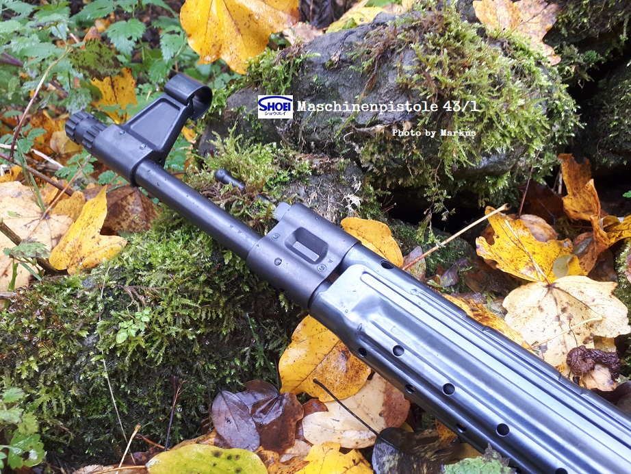 tomio_matsumoto's tweet photo. Maschinenpistole 43/1 replica model (Full Size Non Firing Museum Replica): The wonderful picture arrived from Markus in Germany!!! Danke Markus!
#shoeiseisakusho
#modelgun
#モデルガン
#maschinenpistole431
#mp431
#germanrifle
#assaultrifle
#ww2reenactment https://t.co/uqR5qi4e2a