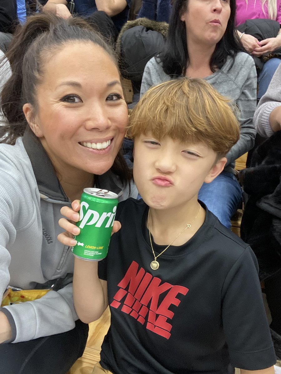 Elizabeth Choi tweet media