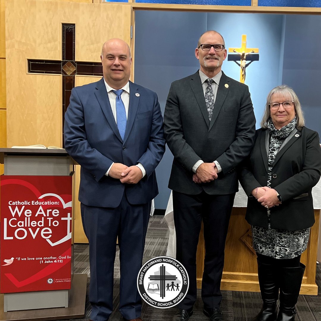 At its Annual Meeting tonight, the BHNCDSB acclaimed Rick Petrella, Chair of the Board for the 10th consecutive term and Carol Luciani as Vice-Chair for the fifth. Read the full release: www1.bhncdsb.ca/rick-petrella-…  @Rick_Petrella @TrusteeLuciani