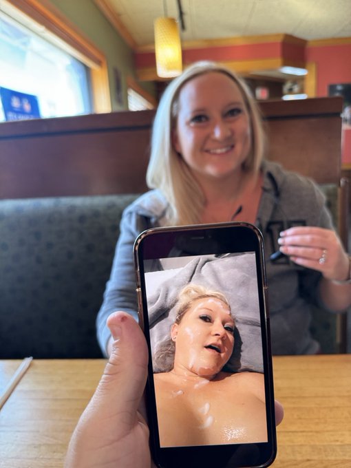 RT if you would take me to lunch. https://t.co/cQXOY5Hh6g