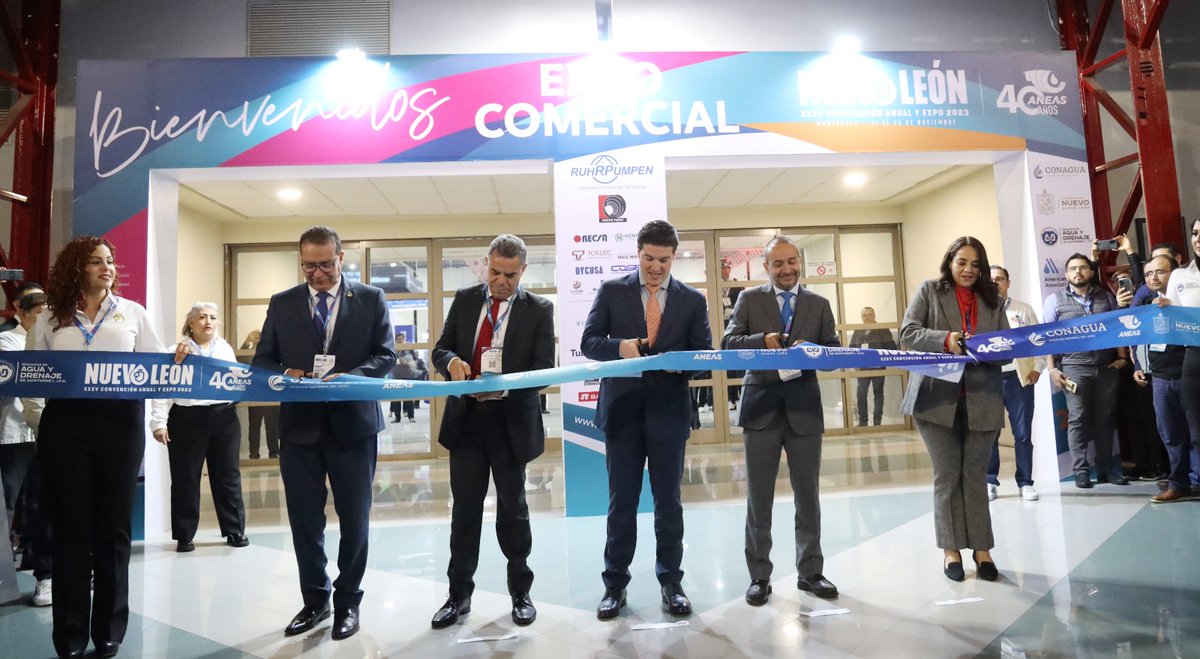 ANEASdeMexico's tweet photo. 1/3
📣📣 Aquí te compartimos algunas de las actividades del primer día de nuestra #ConvencionANEAS2023:

👉Inauguración de la XXXV Edición de la Convención y Expo ANEAS 2023, así como del Encuentro Nacional de Cultura Hídrica. https://t.co/PLbRDQC3ch