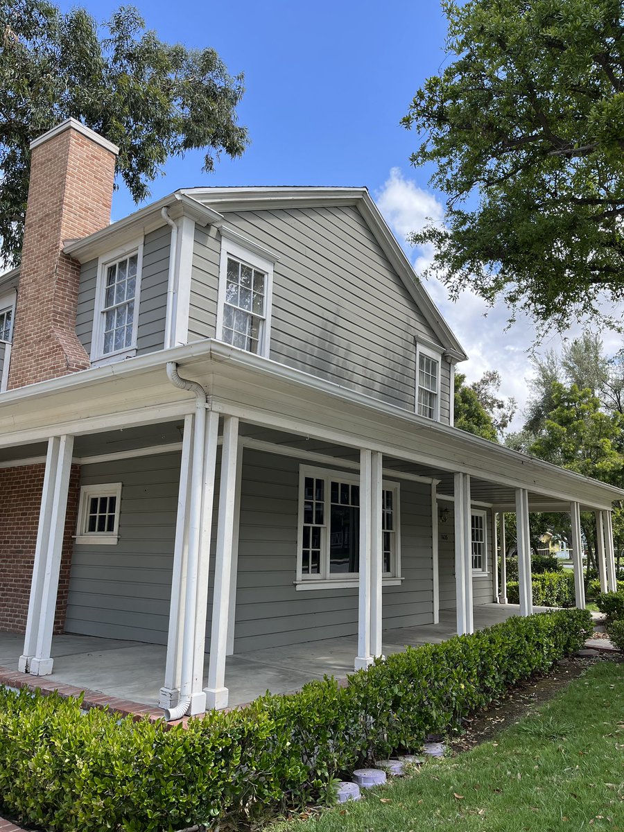 Universal Studios Lot tweet media