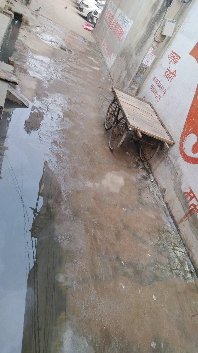 BrosPizza45's tweet photo. @noida_authority @CeoNoida Hi, the issue has not been resolved yet. Please check the current image https://t.co/ciNJATBto3