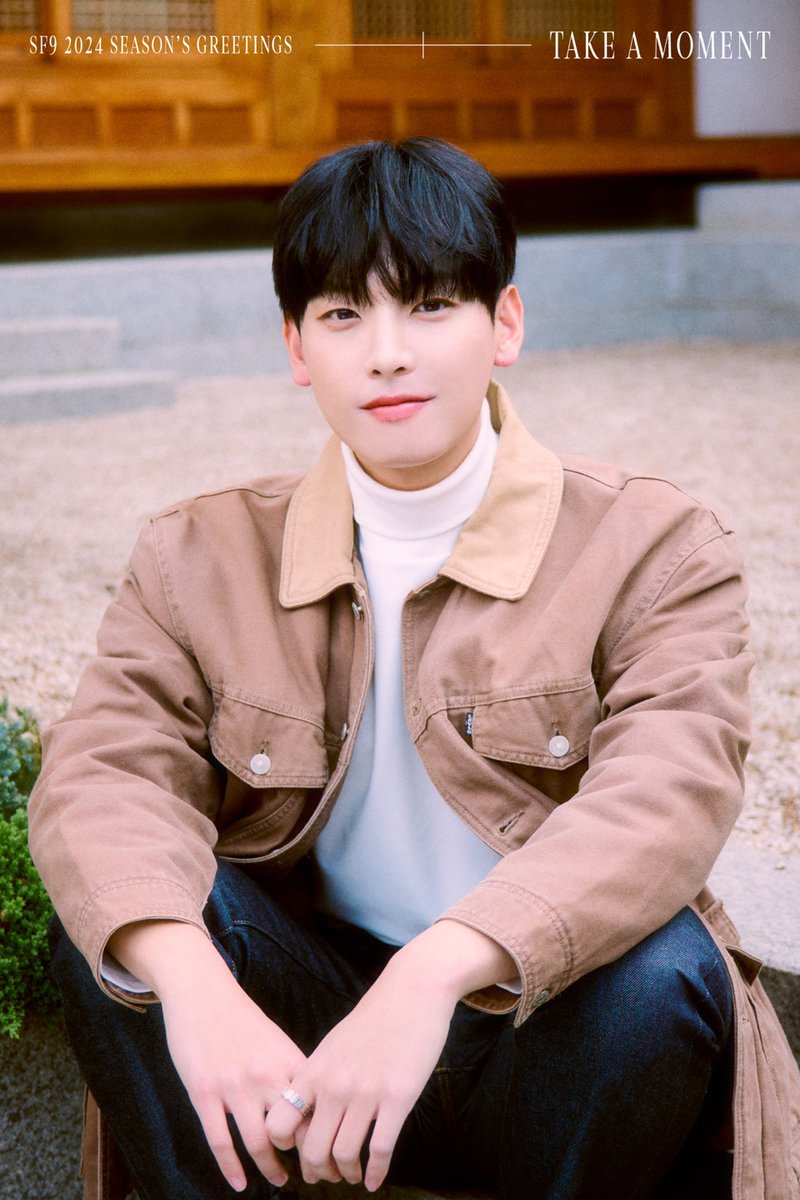 SF9_FANCLUB's tweet photo. SF9 2024 SEASON’S GREETINGS
- TAKE A MOMENT 

IMAGE TEASER 01 🍂

#SF9 #에스에프나인 #2024SEASONSGREETINGS #TAKE_A_MOMENT https://t.co/NL3E4q0cYB