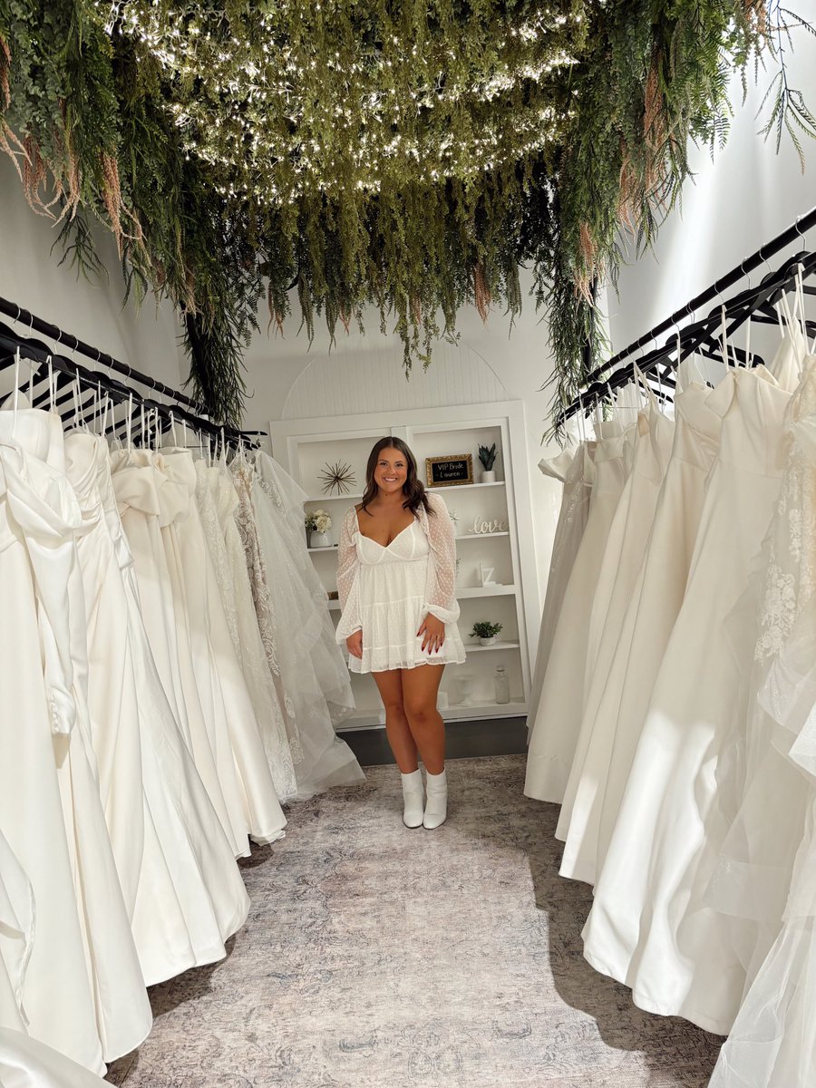 laurenwackerly's tweet photo. Said YES to the dress today!! ❤️ https://t.co/mwZDRq5XTh
